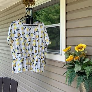 Sold!!!! Summer tops 2xl cute